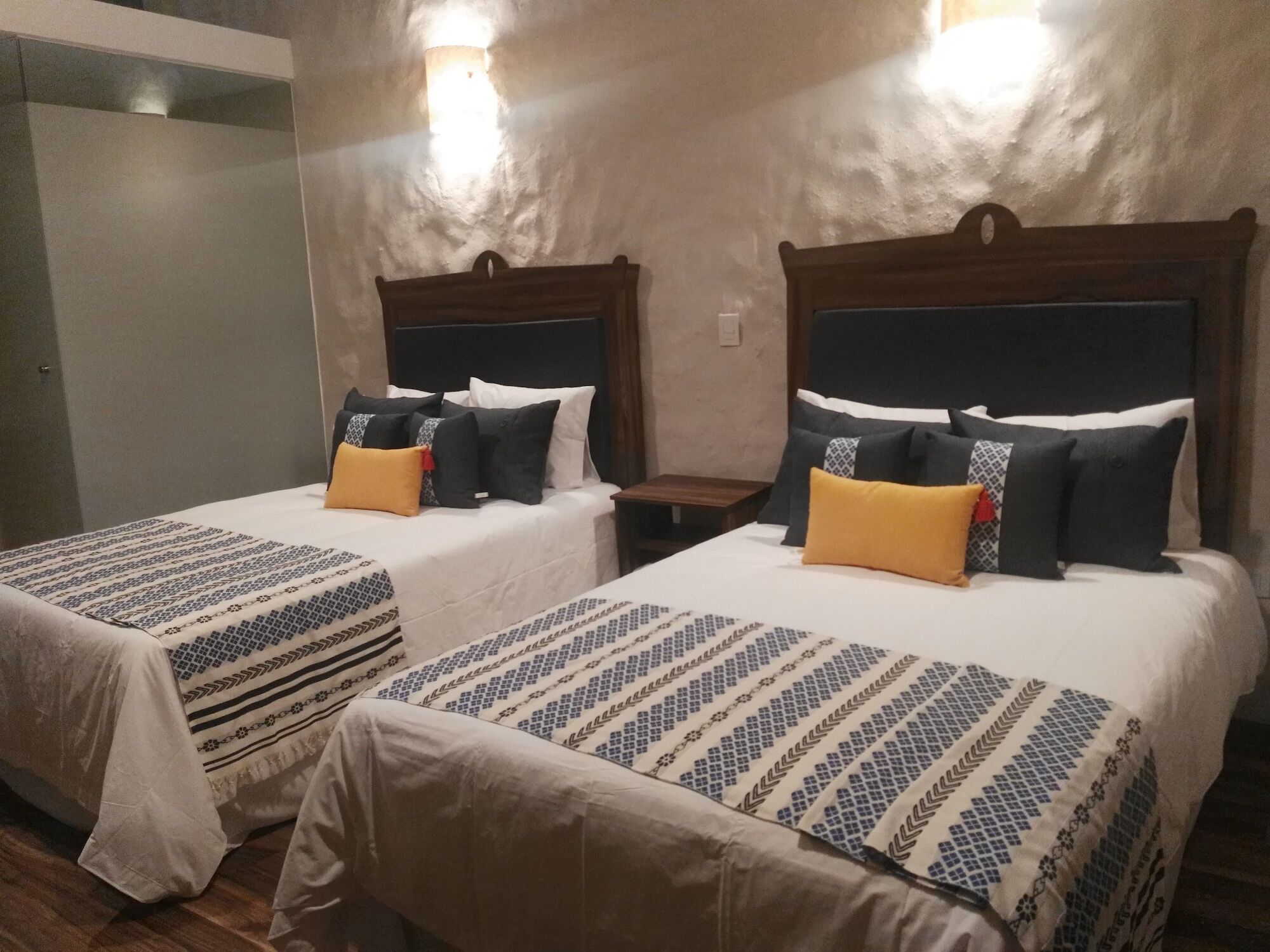 Milagro, Centro 4* Puebla