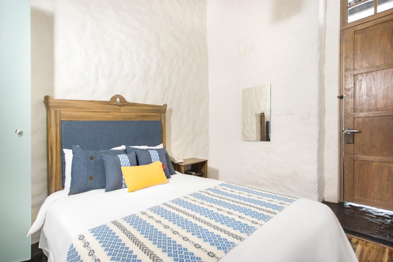 Milagro, Centro 4* Puebla