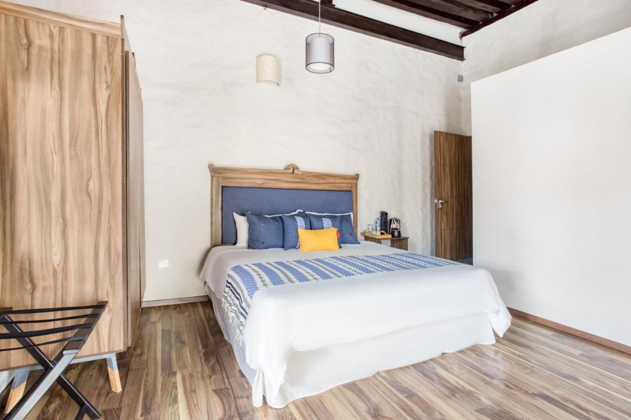 Milagro, Centro 4*